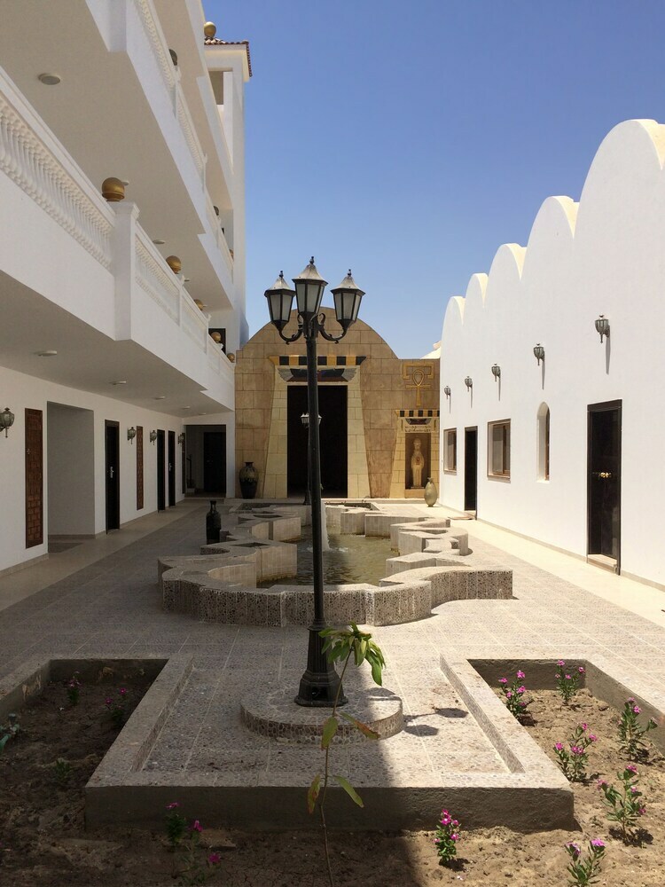 Hotel House Of Life Abydos
