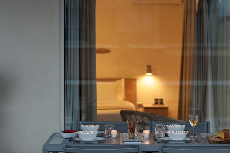 Apartamentos Sea View Beach Penthouse ? Athens Coast