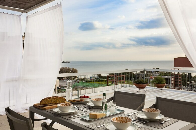 Apartamentos Sea View Beach Penthouse ? Athens Coast