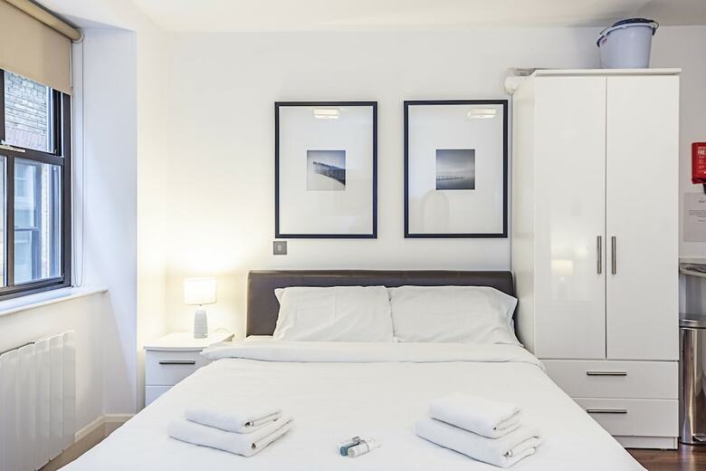Monument Apartments London Bridge