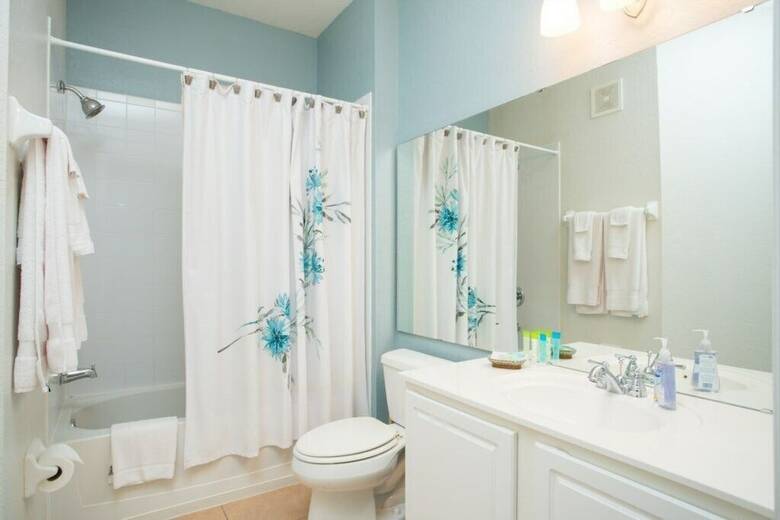 Lake View Classic
