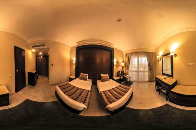 Hotel Regency Plaza Aqua Park And Spa Resort