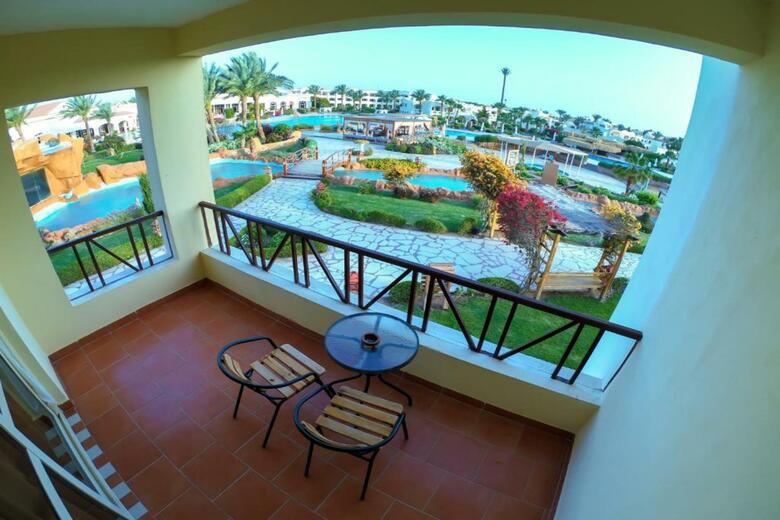 Hotel Regency Plaza Aqua Park And Spa Resort