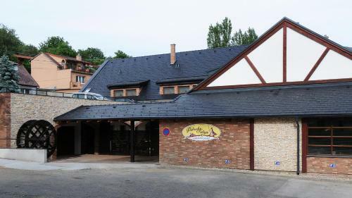 Hostal P�tnick� Mlyn