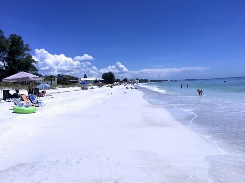 Apartamento The Anna Maria Island Beach Breeze