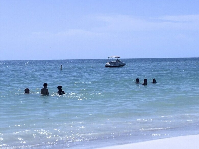 Apartamento The Anna Maria Island Beach Breeze