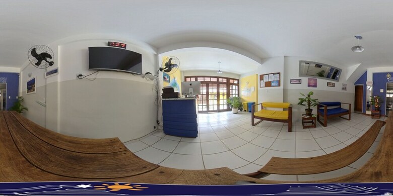 Hostal Bougainville Hostel