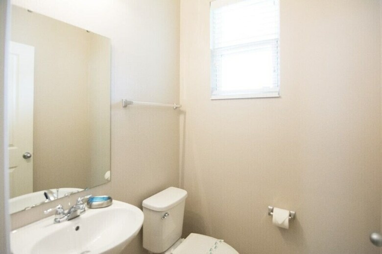 Apartamento Vacation Townhome Next To Parks Cb3163