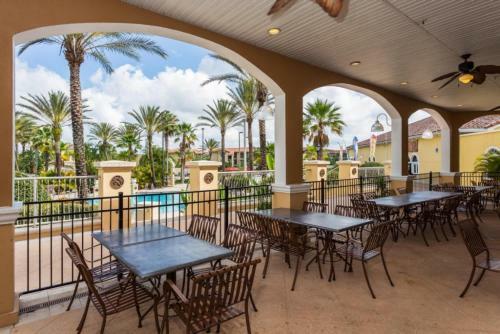 Regal Palms Resort & Spa At Highlands Reserve