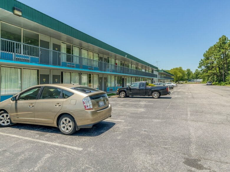Motel Oyo Hotel Battleboro