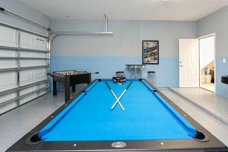 Villa Svv 003 - Providence Retreat 6 Bed Pool Home