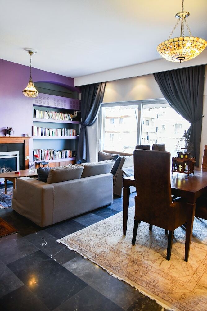 Family Apartment In Nea Smirni