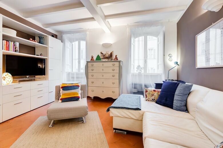 Apartment In Campo de Fiori With Netflix