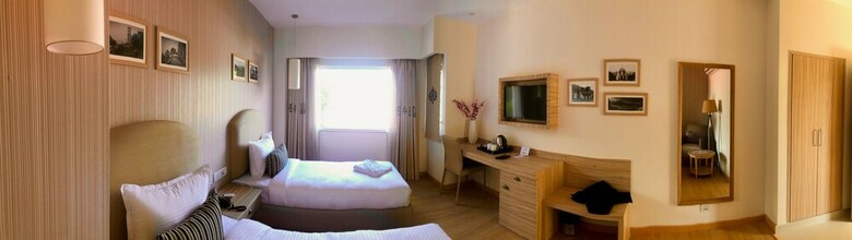 Hotel Mayvilas