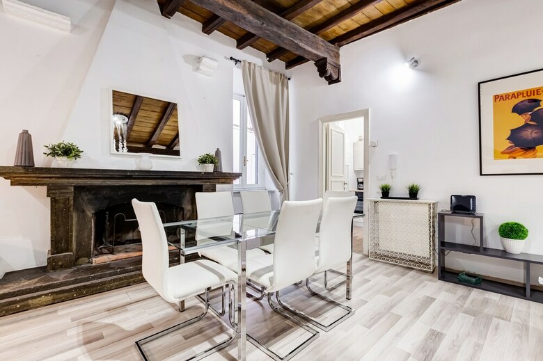 Charming Apartment In Campo de Fiori