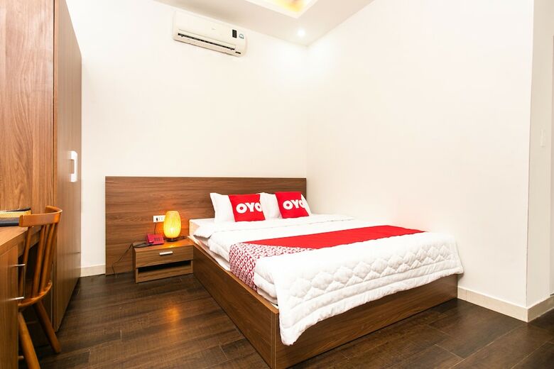 Oyo 873 Flying Hotel