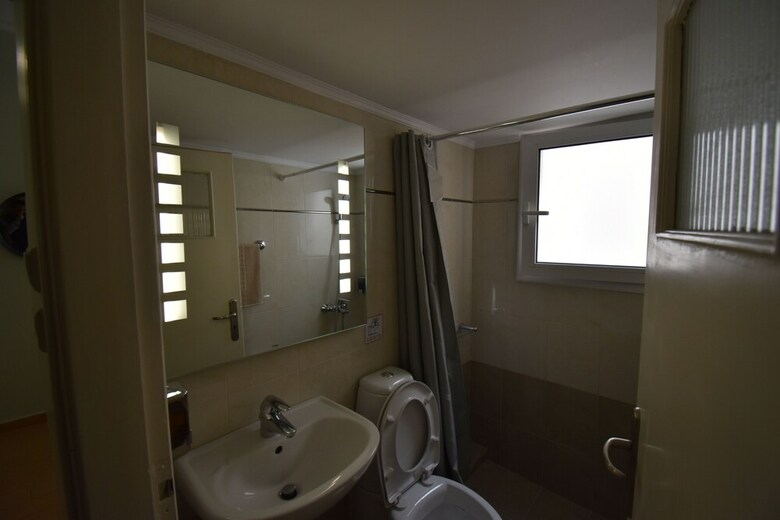 Apartamentos Check Point - Plaka