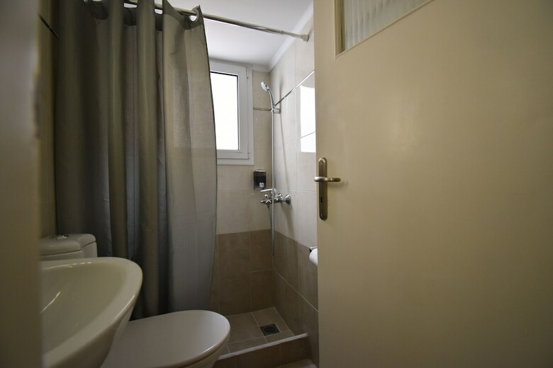 Apartamentos Check Point - Plaka