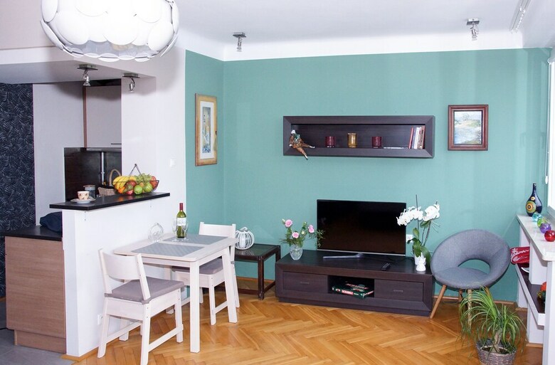 Kwiatowa Warsaw Apartment