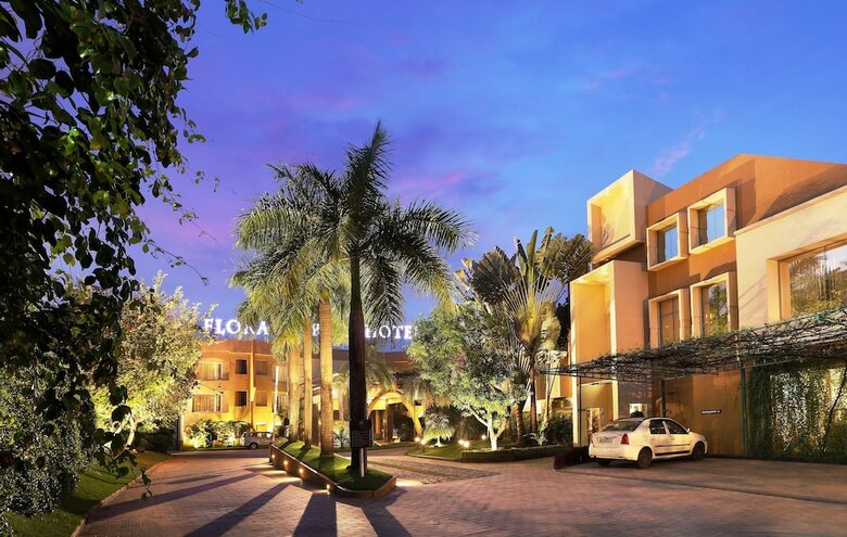 Flora Airport Hotel And Convention Centre Kochi