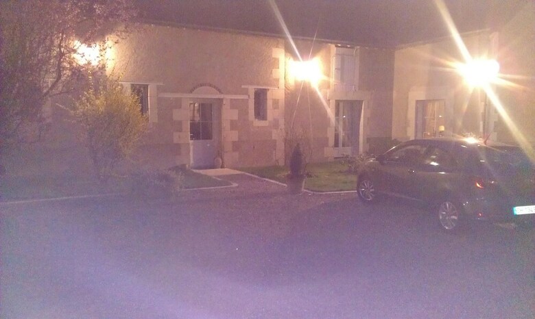 Apartamento Studio In Thilouze, With Enclosed Garden And Wifi
