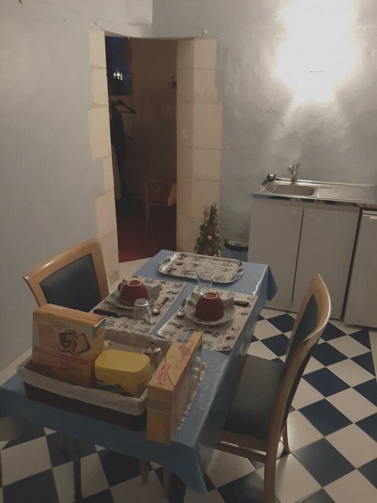 Apartamento Studio In Thilouze, With Enclosed Garden And Wifi