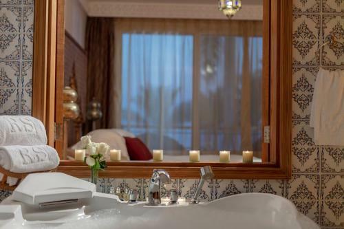 Royal Savoy Hotel And Villas