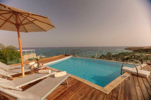 Royal Savoy Hotel And Villas