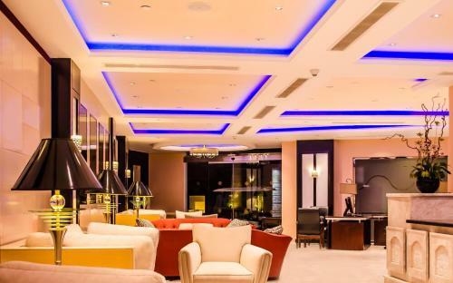 Royal Savoy Hotel And Villas