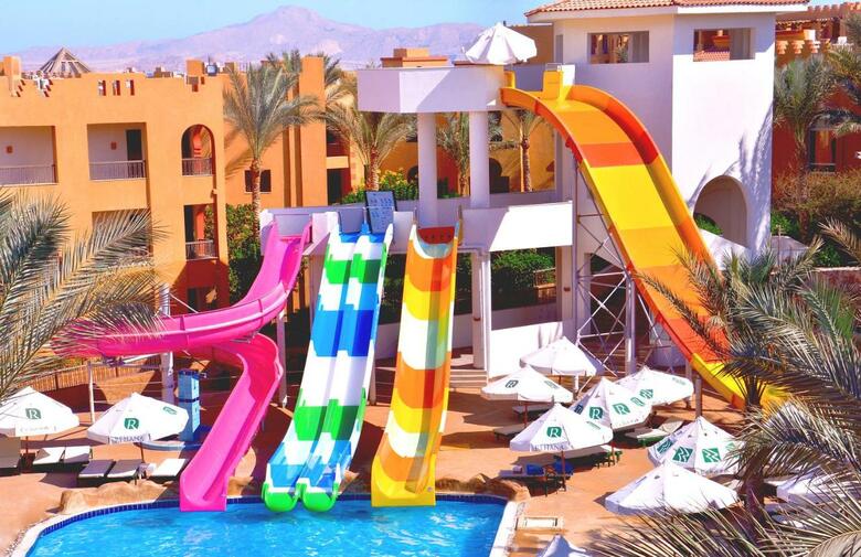 Hotel Rehana Royal Beach Resort & Spa