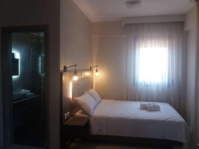 Sinodinos Deluxe Apartments
