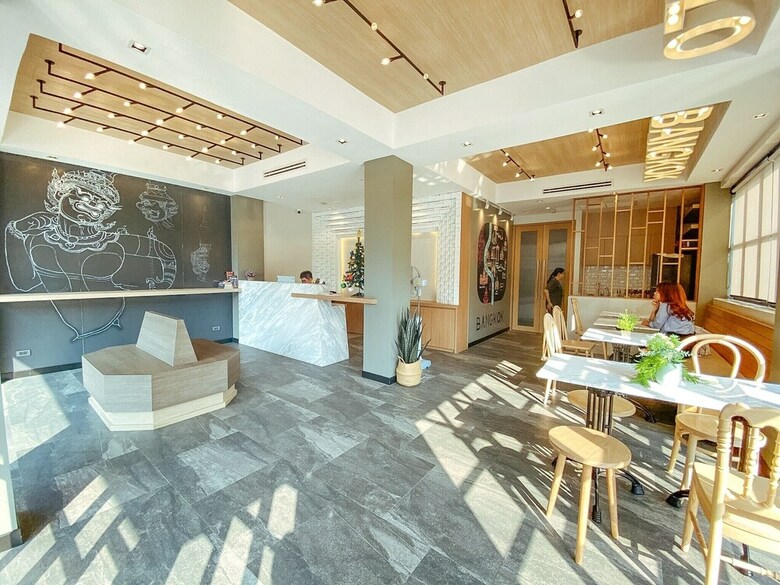 Hotel Yakthai Poshtel