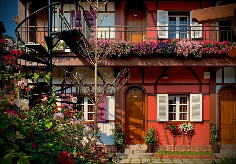 Aparthotel Little Colmar Boutique Homestay