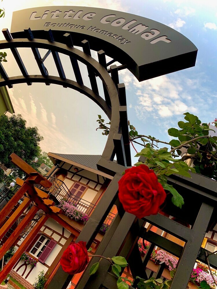 Aparthotel Little Colmar Boutique Homestay