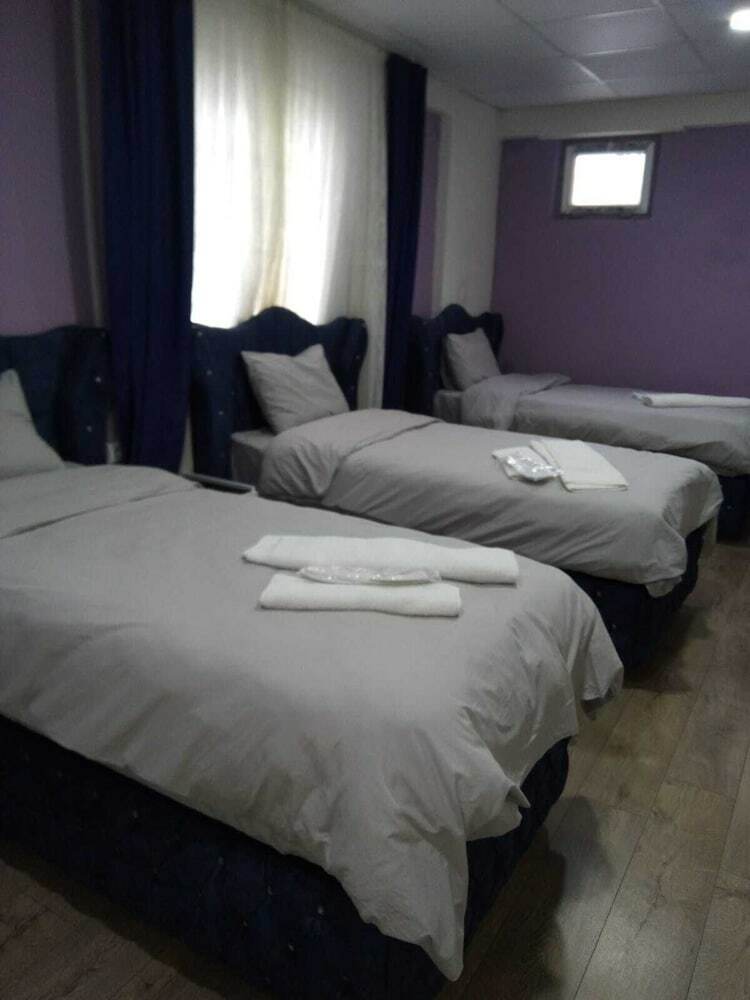 Emir Sultan Hotel