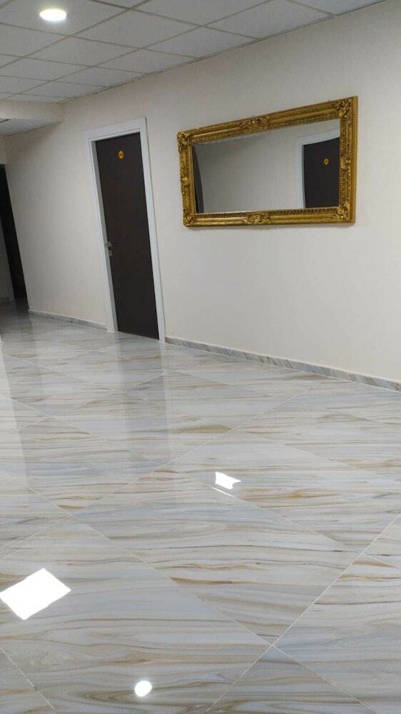 Emir Sultan Hotel