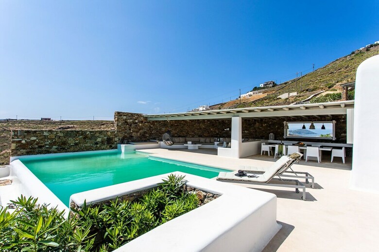 Villa Aliona By The Pearls Collection