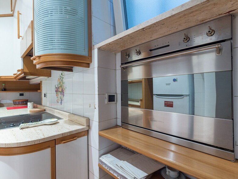 Rsh Luxury Trevi Fountain Apartment