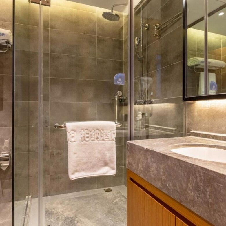 Urba Hotel � Shahe North Station Liuzhou