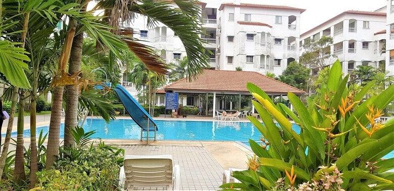 Apartamento 2 Bed Condo Baan Suan Lalana