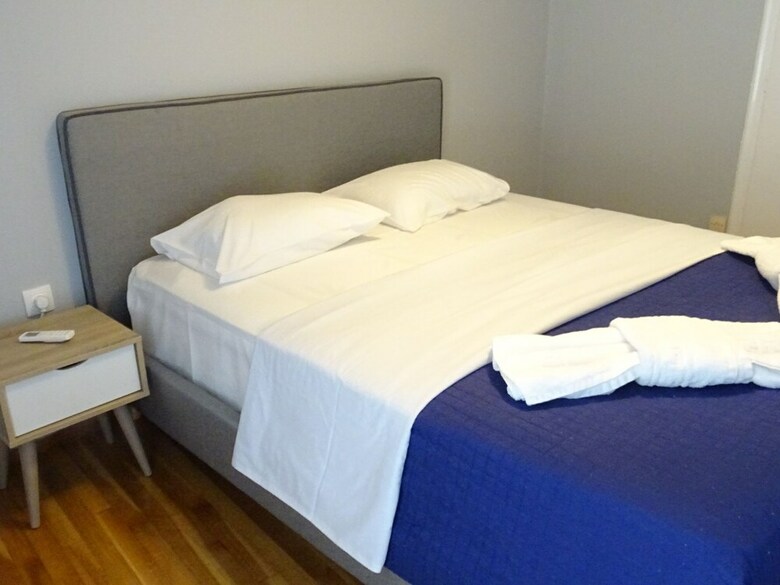 Superb Location Athenian Apartment