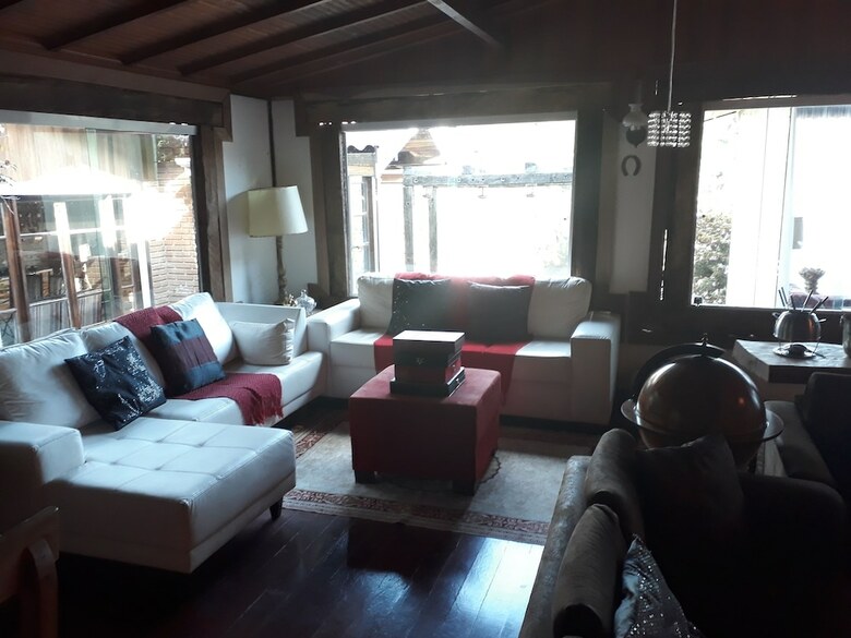 Casa de Valentina Com Espa�o Gourmet