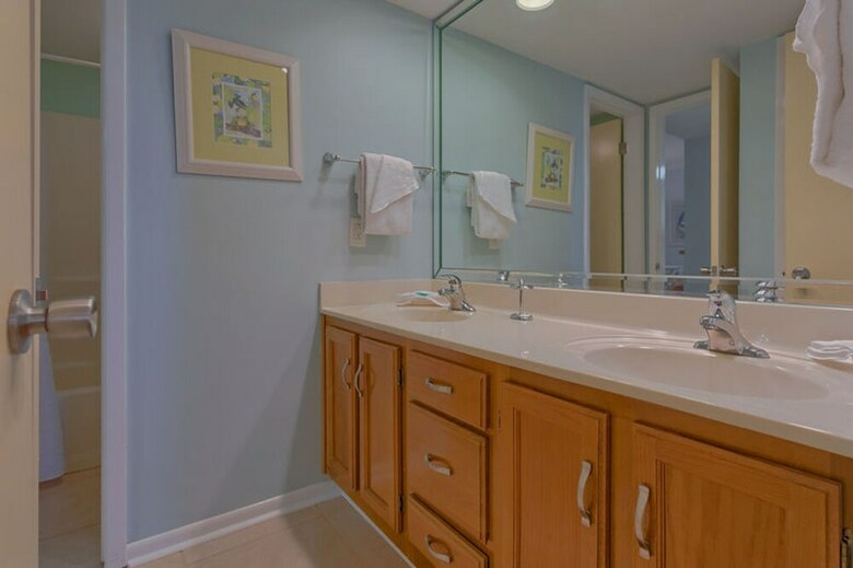 Castaways By Meyer Vacation Rentals