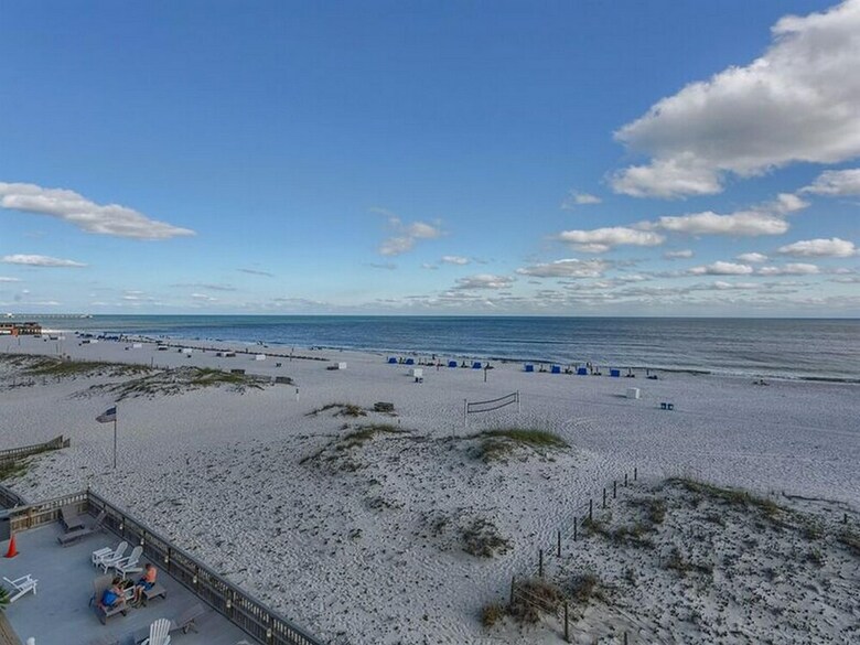 Castaways By Meyer Vacation Rentals