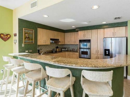 Island Tower By Meyer Vacation Rentals