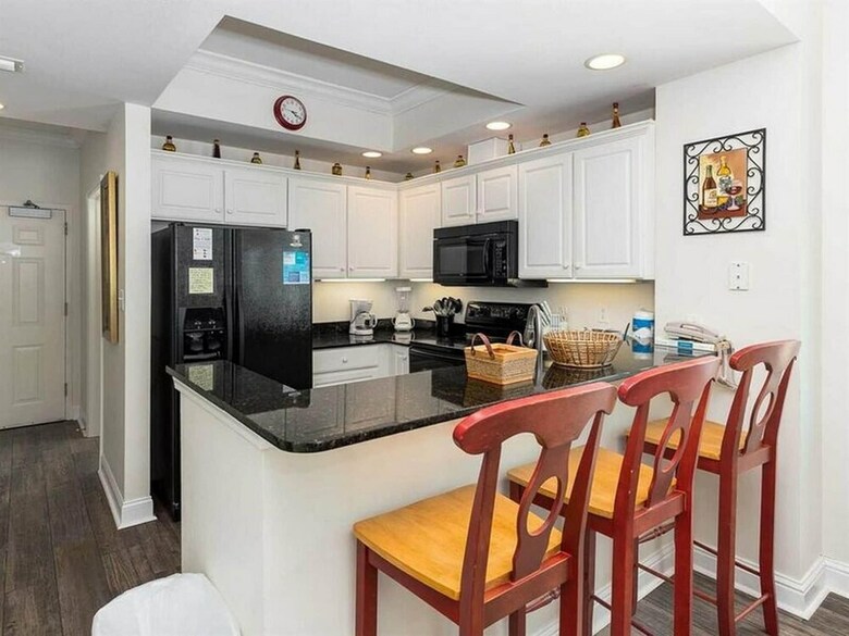 Crystal Shores By Meyer Vacation Rentals