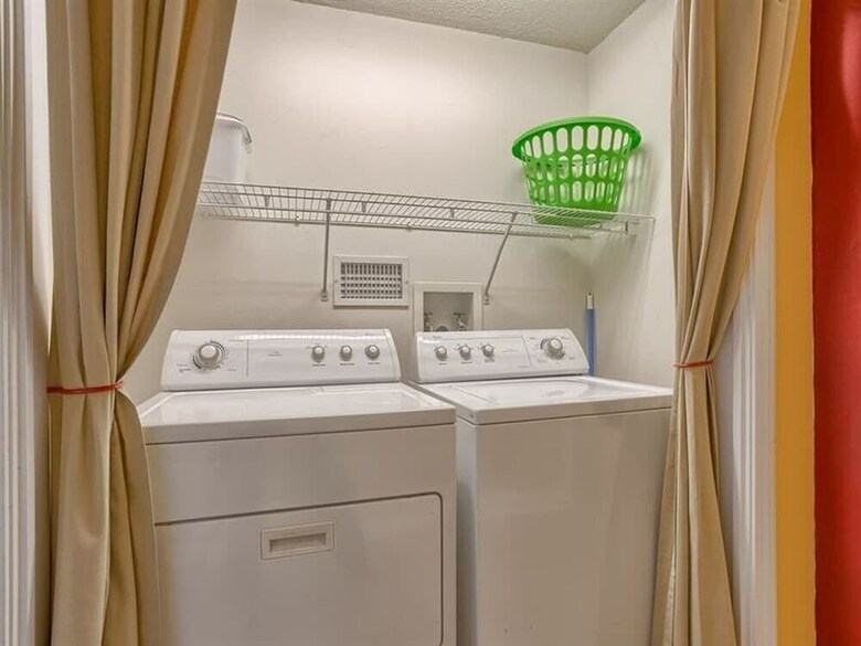 Crystal Shores By Meyer Vacation Rentals