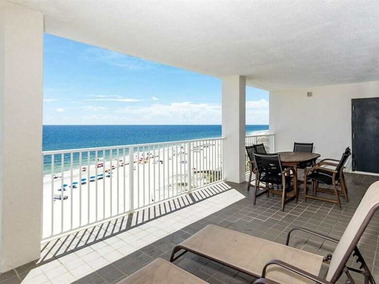 Pelican Pointe By Meyer Vacation Rentals