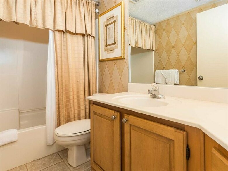 Pelican Pointe By Meyer Vacation Rentals