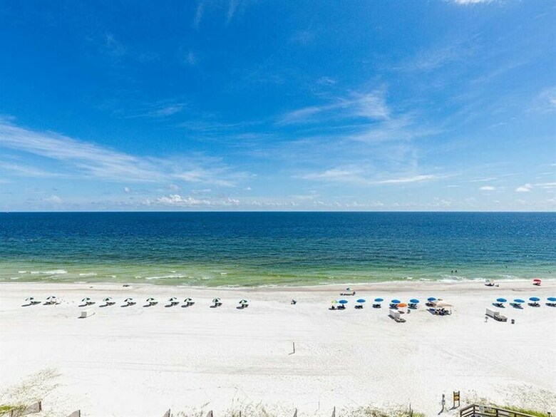 Pelican Pointe By Meyer Vacation Rentals